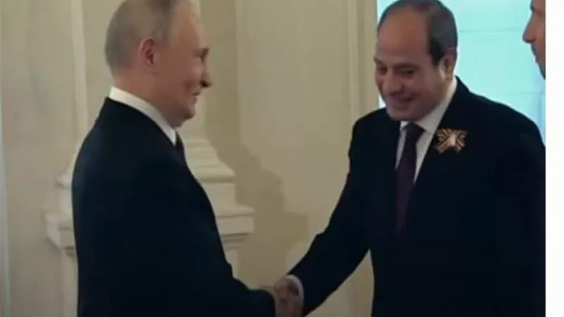 بوتين يستقبل الرئيس السيسى فى الساحة الحمراء بموسكو