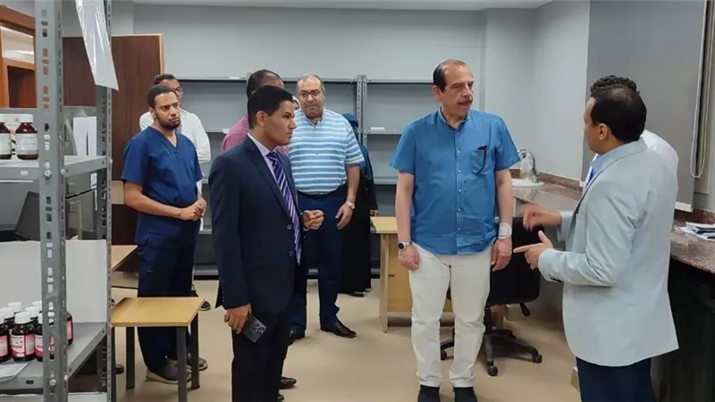 ابرزها نقل كاتب الصحة بالاقصر..نتائج زيارة نائب وزير الصحة بالأقصر