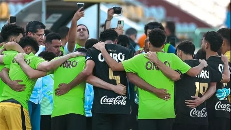 الفارق يتسع والنزيف مستمر.. أيمن الرمادي يفشل في اختباره الأول مع الزمالك