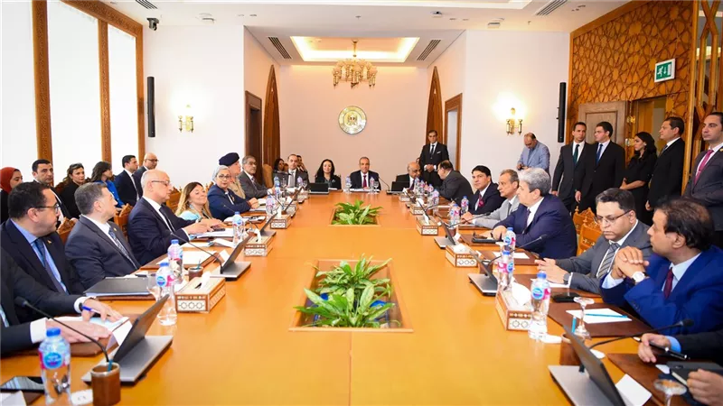 وزير الخارجية يشيد بجهود المجتمع المدني في تعزيز حقوق الإنسان في مصر
