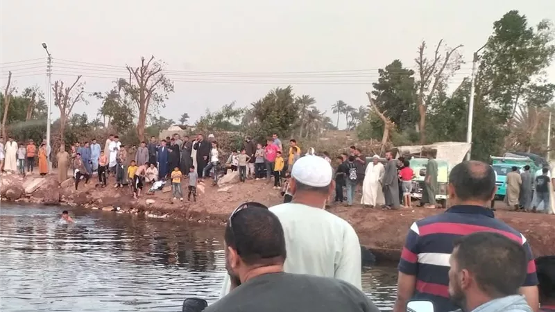 مصرع شاب غرقا فى نهر النيل بجوار معدية الصالحية باطفيح 
