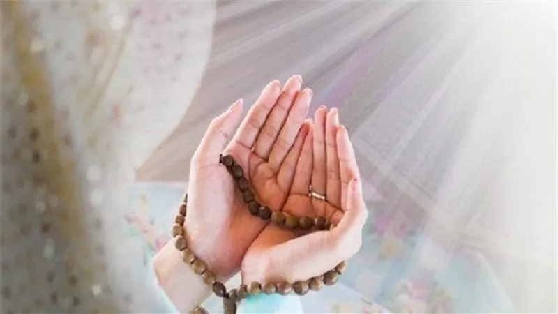 جمعتك نور… اغتنمها بسنن النبي ﷺ من الاغتسال إلى ساعة الإجابة