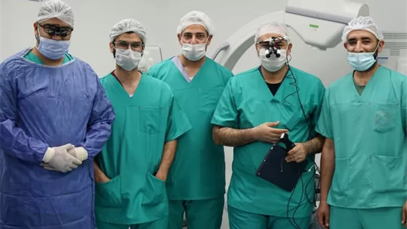 في أول تدخل جراحي .. نجاح إستئصال حاجز حنجري لطفل حديث الولادة بالسويس