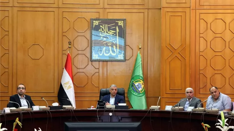 محافظ الإسماعيلية: توريد 27 ألف طن قمح محلي بنسبة 68.1% من المستهدف