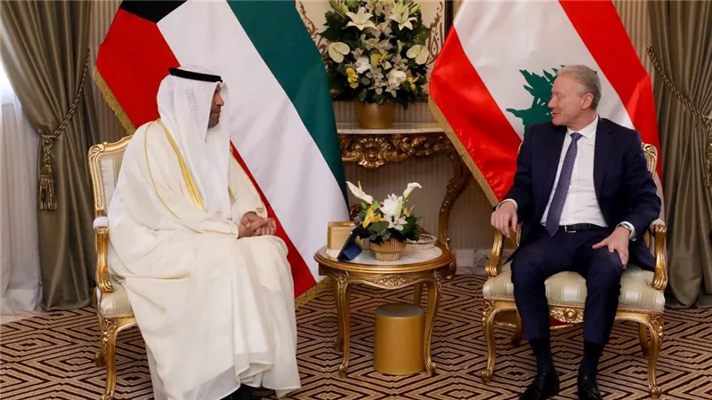 وزير الخارجية اللبنانى يطالب نظيره الكويتى بالدعم لإنهاء الاحتلال الاسرائيلي 