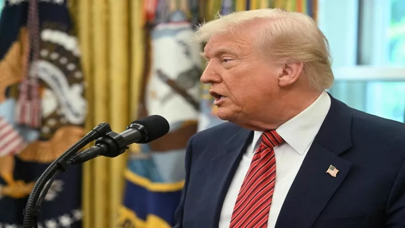 الرئيس الأمريكي يشنّ هجومًا تجاريًا لاذعًا جديدًا على بروكسل