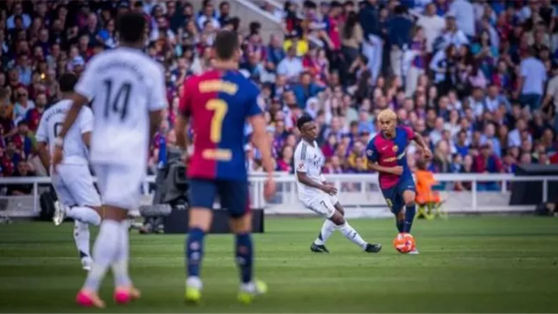 بعد فضيحة الكلاسيكو.. ريال مدريد يعلن إصابة فينيسيوس وفاسكيز لنهاية الموسم