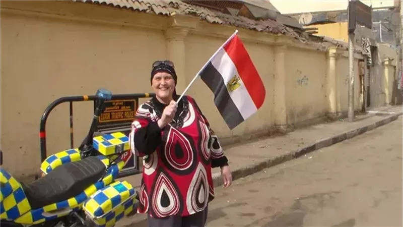 17 سنة حب وعشق للأقصر.. من هي البريطانية 