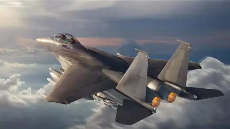 صفقة عسكرية مرتقبة.. السعودية تدرس شراء مقاتلات «F-15 EX» وصواريخ هجومية