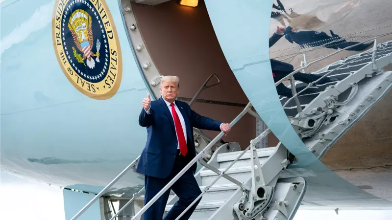 «Air Force One».. ما هي مواصفات الطائرة الرئاسية الأمريكية؟