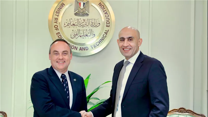 تعليم مصر والصندوق الدولي.. تعاون مشترك لتنمية مهارات الشباب وتمكين الفتيات