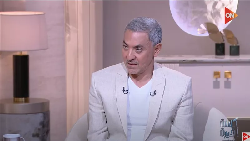 رد غير متوقع من فتحي عبد الوهاب على انسحاب هاني خليفة من «ظلم المصطبة» (فيديو)