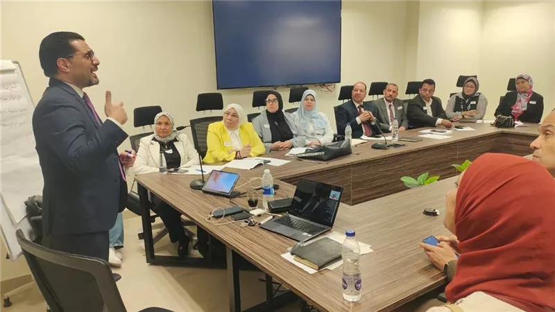 وزارة العمل: استمرار حزمة برامج تدريبية لتنمية قدرات العاملين 