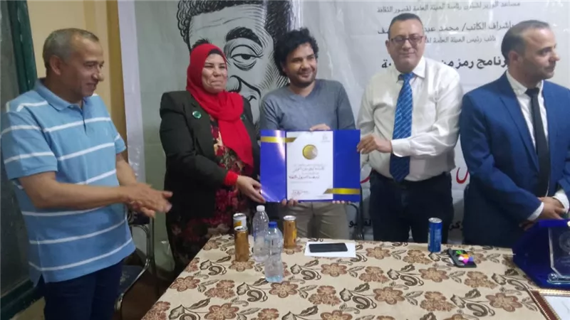 بمسقط رأسه بالقليوبية.. قصور الثقافة تحتفي بمسيرة رائد الكاريكاتير محمد رخا 