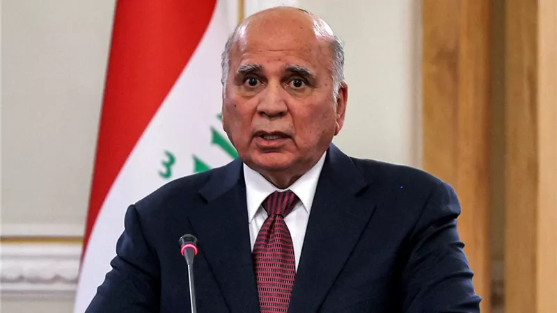 مؤتمر صحفي لوزير الخارجية العراقي حول استعدادات بغداد لاستضافة القمة العربية