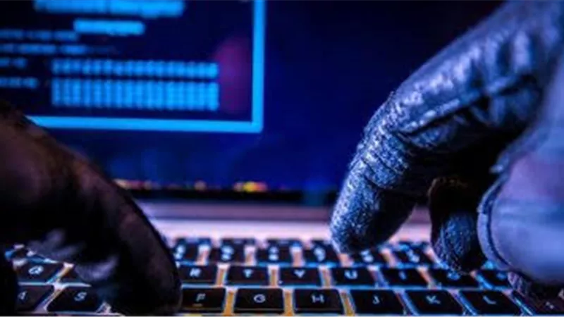كيف تتفادي النصب وسرقة البيانات؟.. مع خبير أمن المعلومات ينصح المواطنين