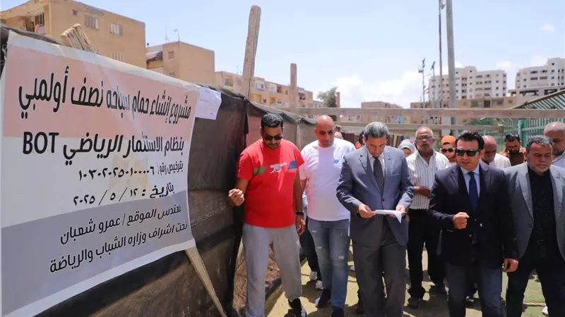 محافظ دمياط يتفقد الساحة الشعبية تمهيدا لزيارة وزير الشباب والرياضة |صور