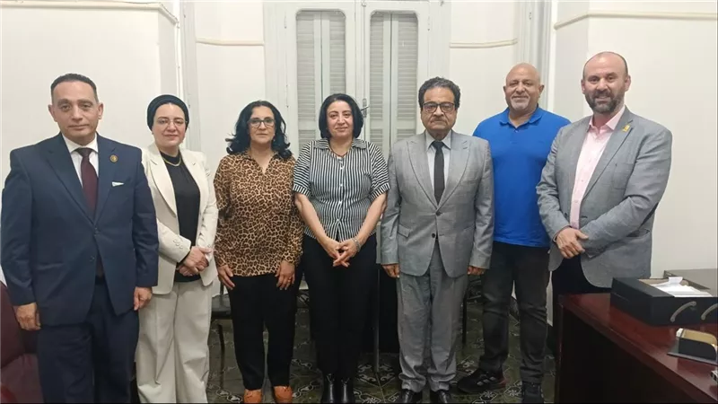 المصري الديمقراطي يستقبل وفداً من مجلس سوريا الديمقراطية