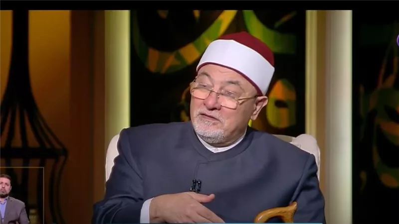 خالد الجندي: لهذا السبب وصف القرآن الخمر والقمار بالنجاسة (فيديو)