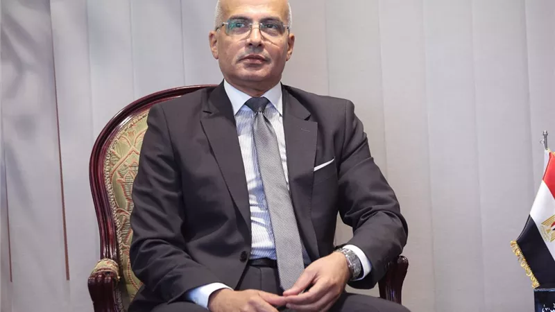 جامعة عين شمس الأهلية تُعلن عن خط ساخن لتسهيل خطوات الالتحاق بها