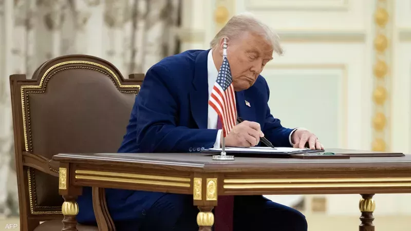 ضمن جولته في الخليج.. ترامب يتوجه اليوم إلى الإمارات العربية المتحدة 