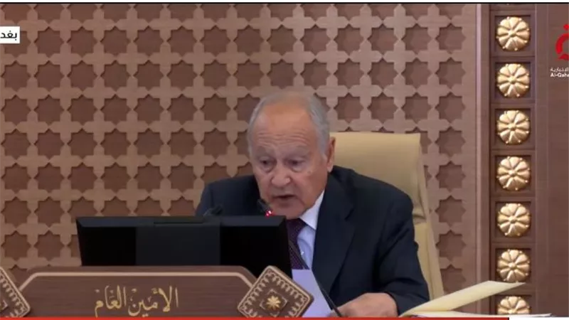 أبو الغيط: إيران لن تتخلى عن برنامجها النووي مهما حاول العالم