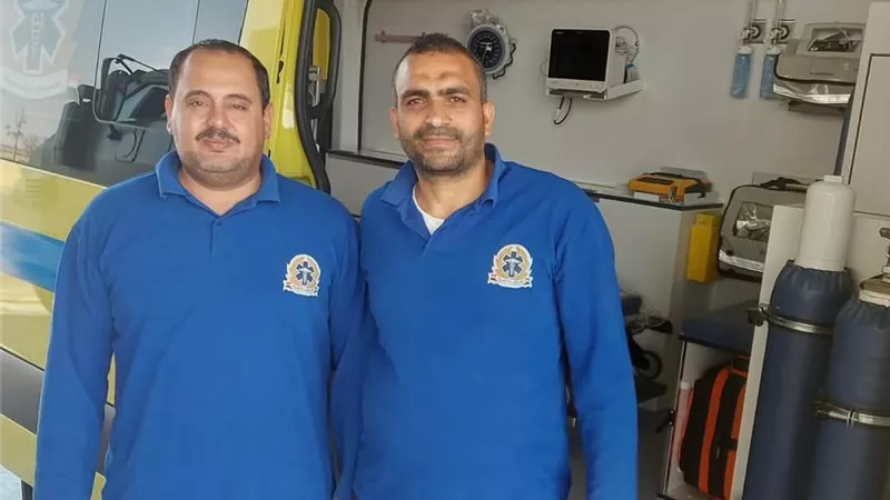 ولدت داخل سيارة إسعاف.. شجاعة مسعف تنقذ مولودة من الاختناق بالحبل السري