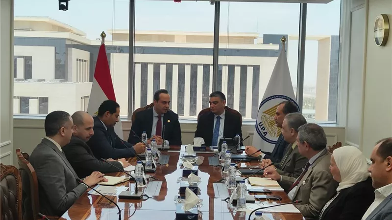 رئيس هيئة الرعاية الصحية يبحث مع «الشراء الموحد» تعزيز آليات التعاون