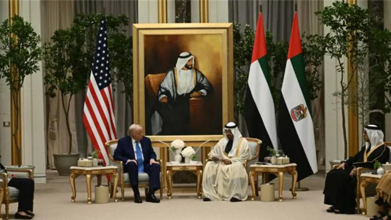 بن زايد: وقعنا استثمارات أمريكية بقيمة 1.4 تريليون دولار لمدة 10 سنوات