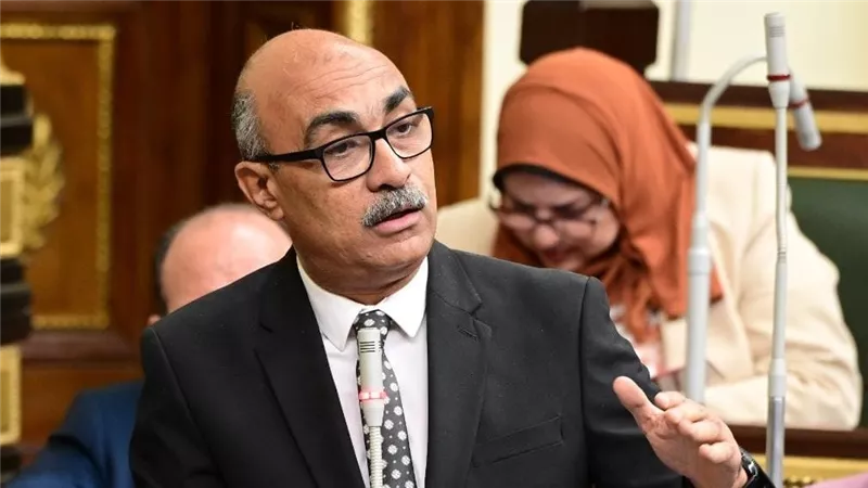النائب إيهاب منصور يتقدم ببيان عاجل بشأن اندلاع حريق سنترال 