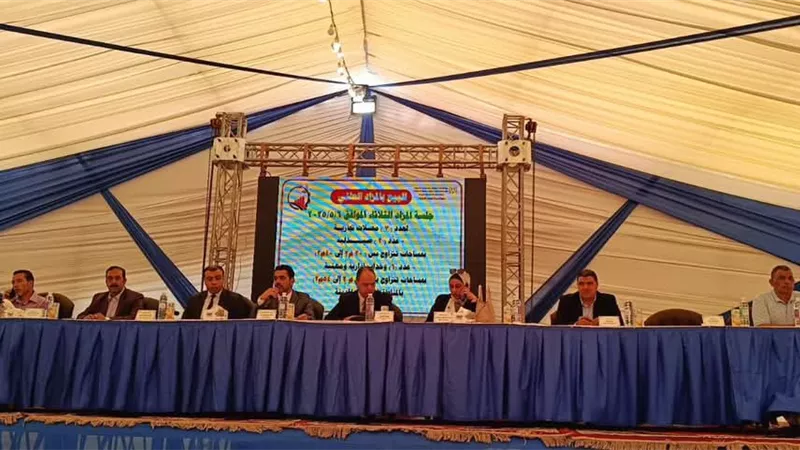 «الإسكان» تطرح محال تجارية وصيدليات بالمزاد بمدينتي العبور الجديدة وبدر