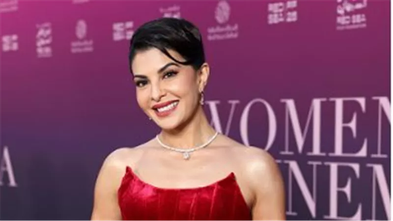 الألماس يعانق جمال النجمات في حفل النساء بمهرجان كان السينمائي