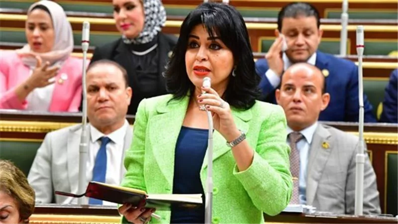 هند رشاد: 