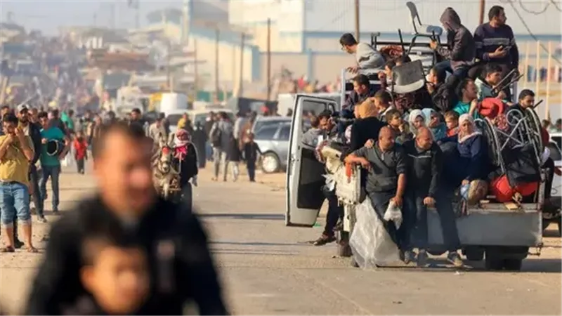 جيش الاحتلال: قرابة نصف مليون فلسطيني نزحوا من مدينة غزة 