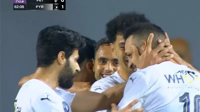 مروان حمدى يضيف الهدف الثانى لبيراميدز ..السماوي ينتظر هدية من البنك 